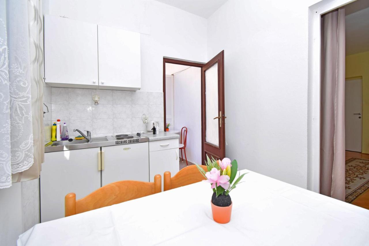 Jordan Apartments Тучепи Экстерьер фото