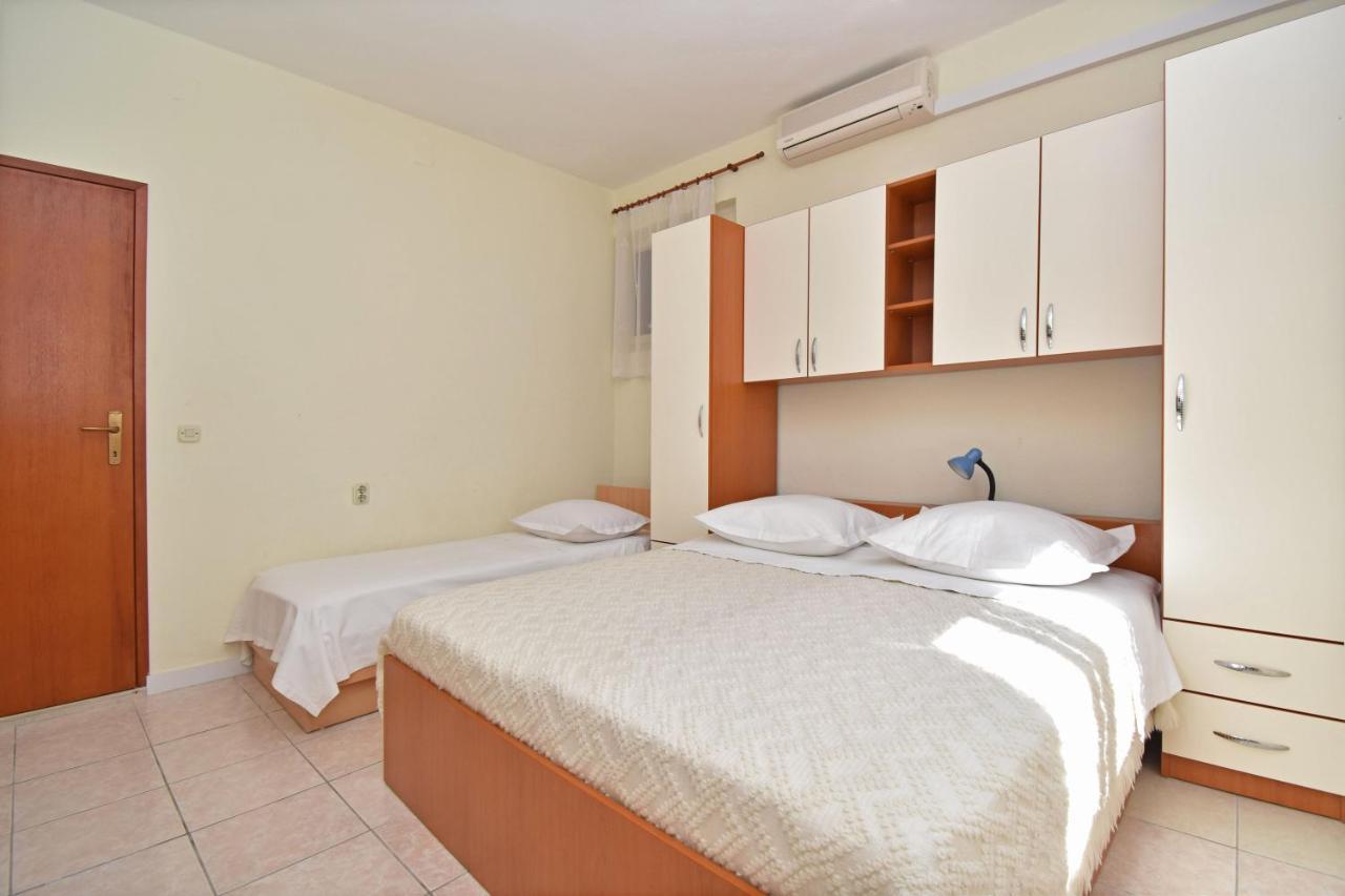 Jordan Apartments Тучепи Номер фото