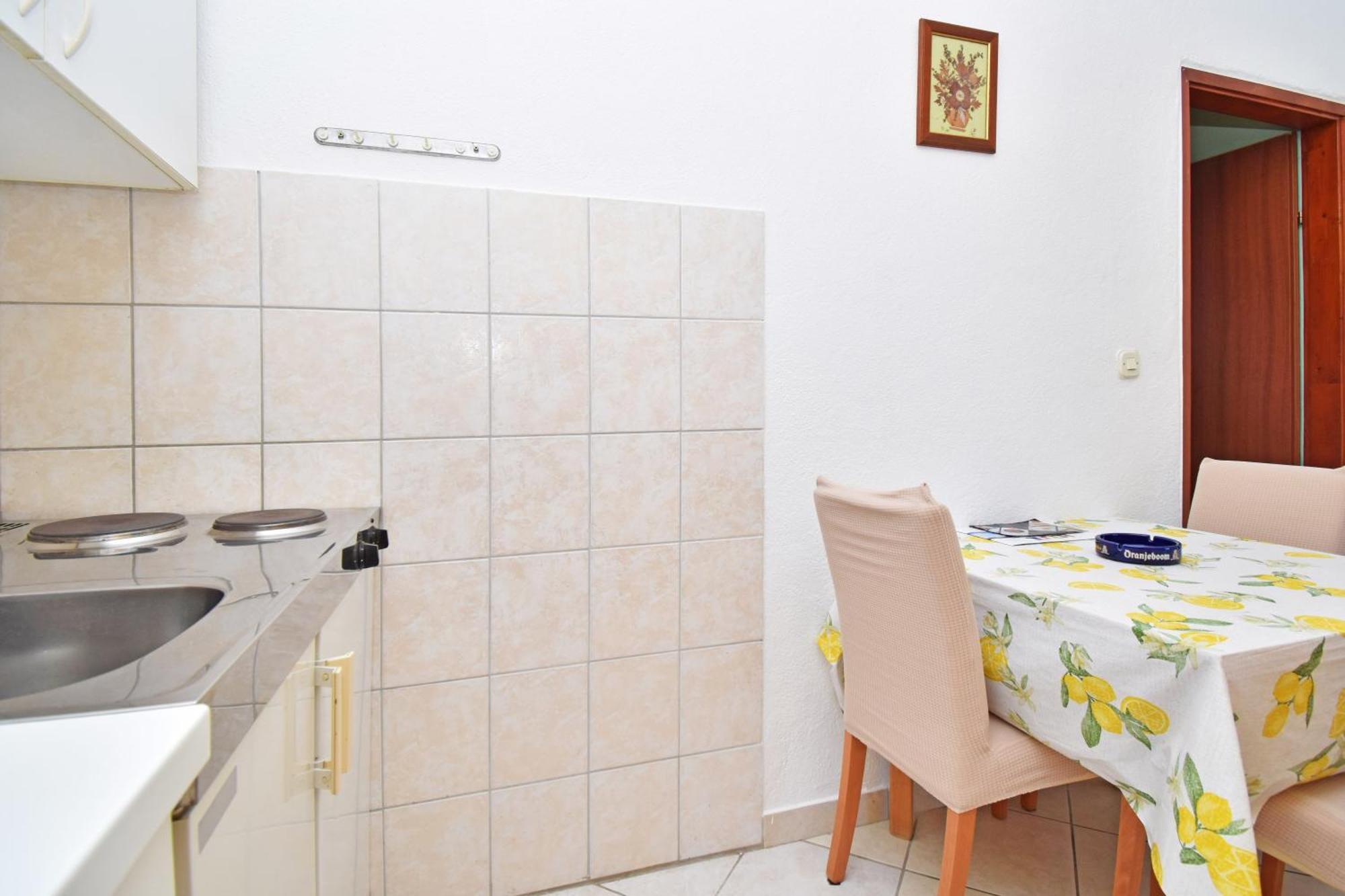 Jordan Apartments Тучепи Номер фото